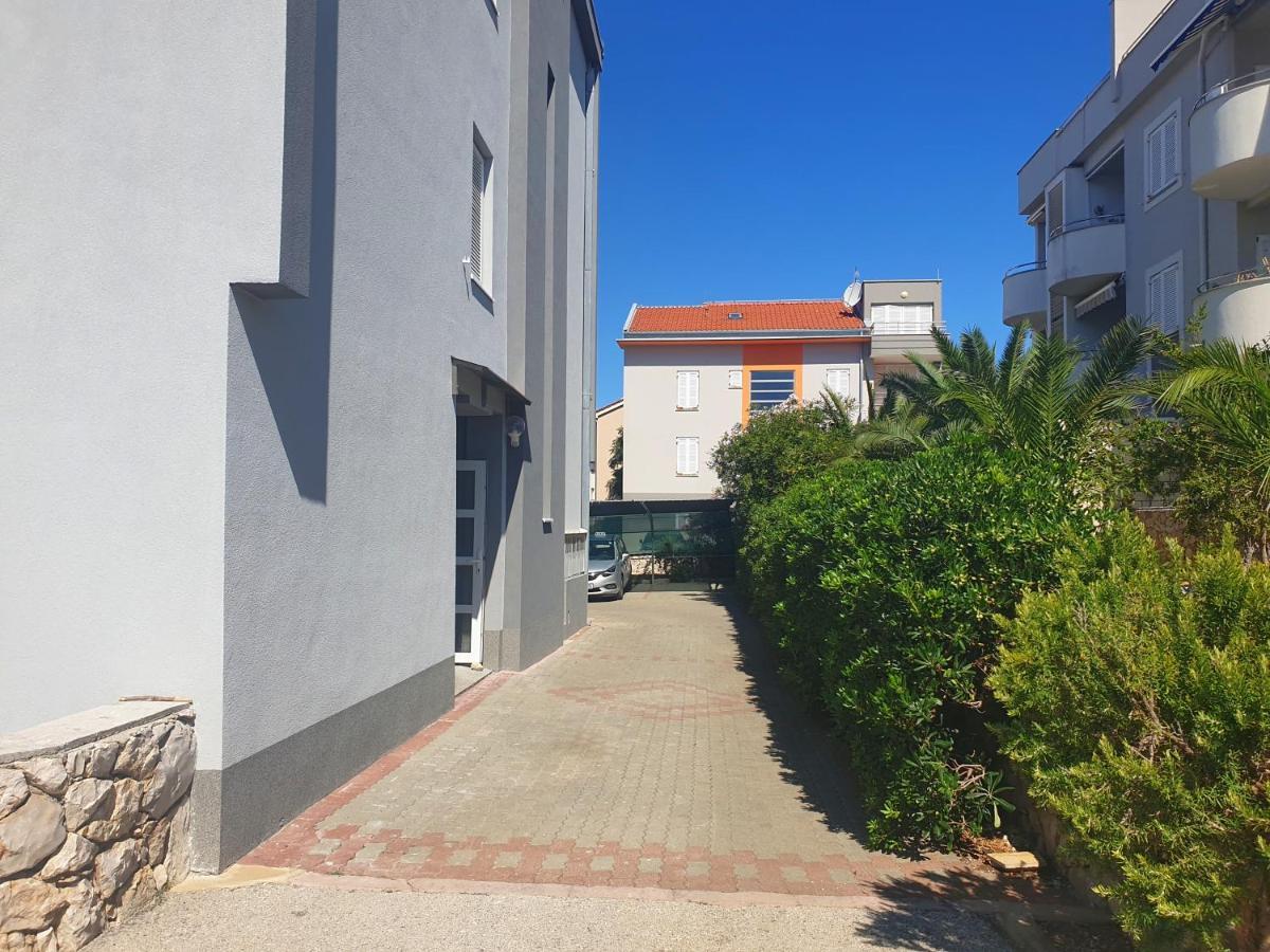 Deluxe Novalja Appartement Buitenkant foto