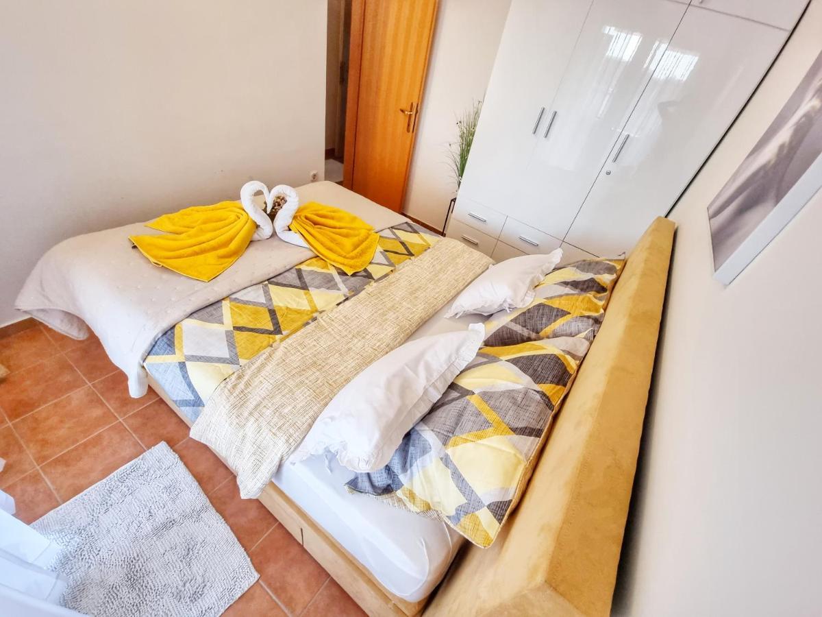 Deluxe Novalja Appartement Buitenkant foto