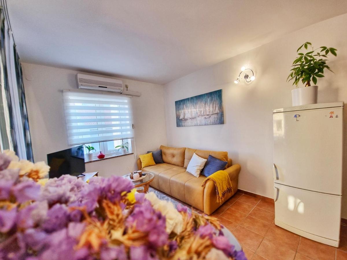Deluxe Novalja Appartement Buitenkant foto