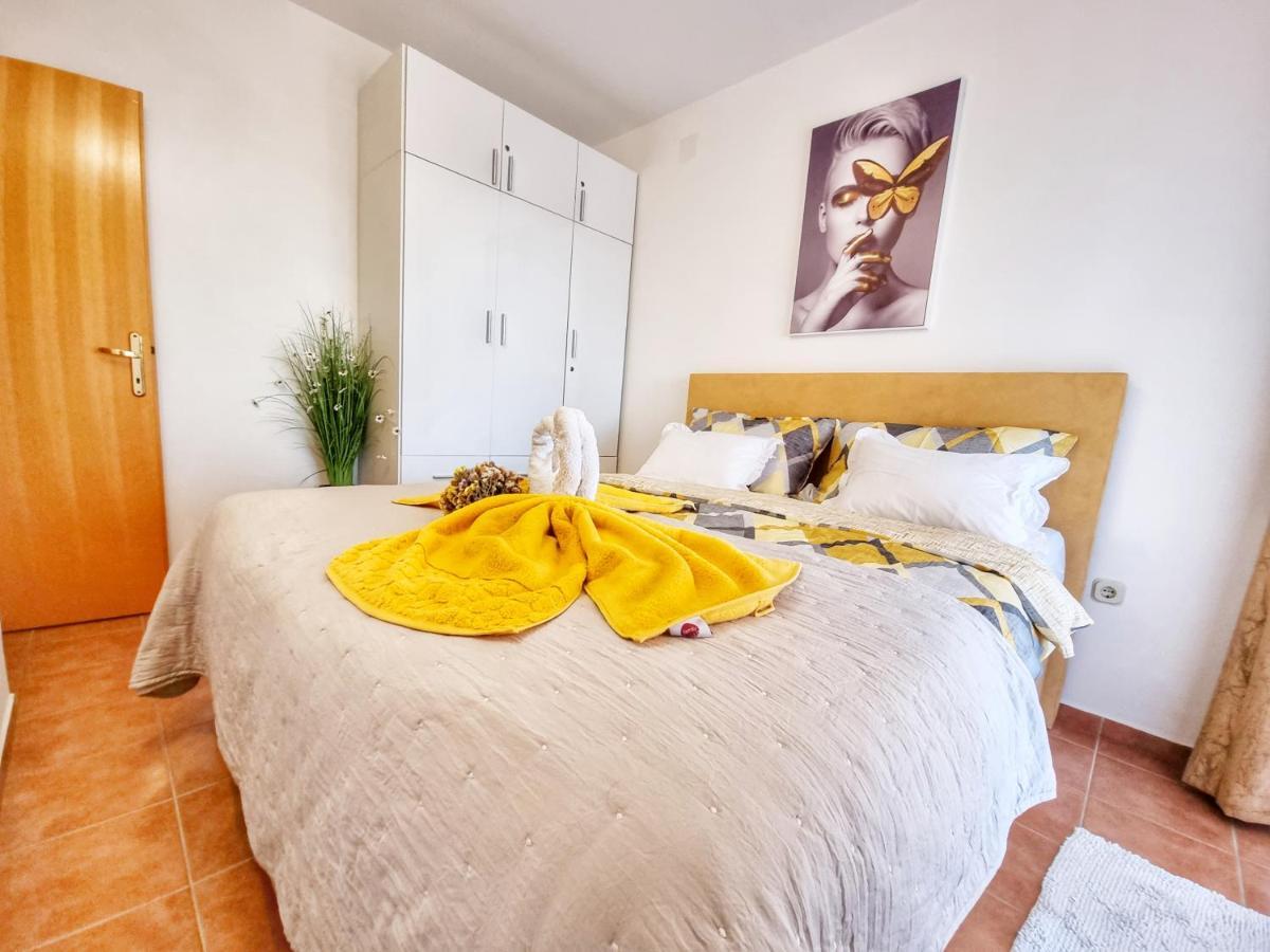 Deluxe Novalja Appartement Buitenkant foto
