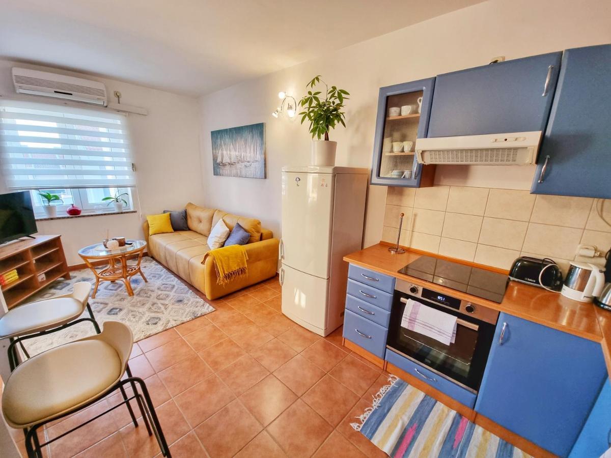 Deluxe Novalja Appartement Buitenkant foto