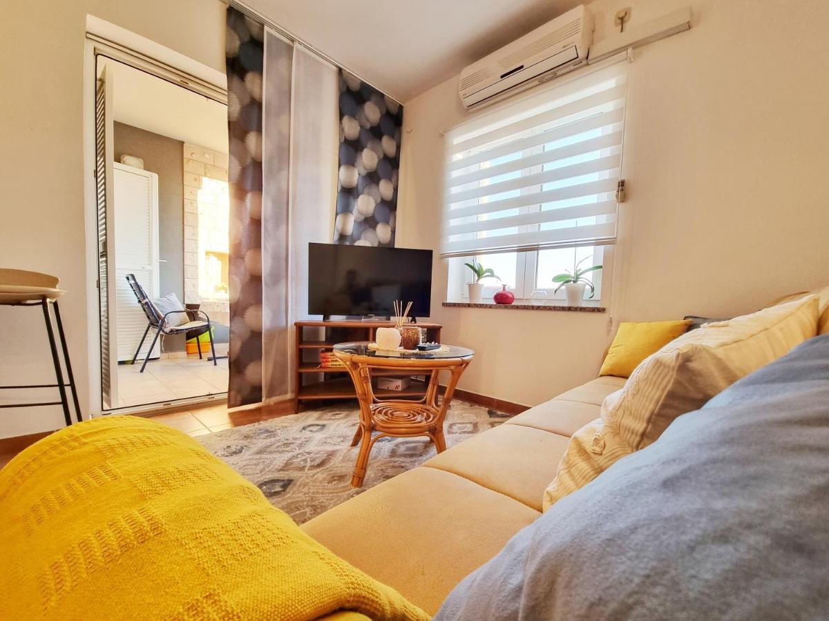 Deluxe Novalja Appartement Buitenkant foto