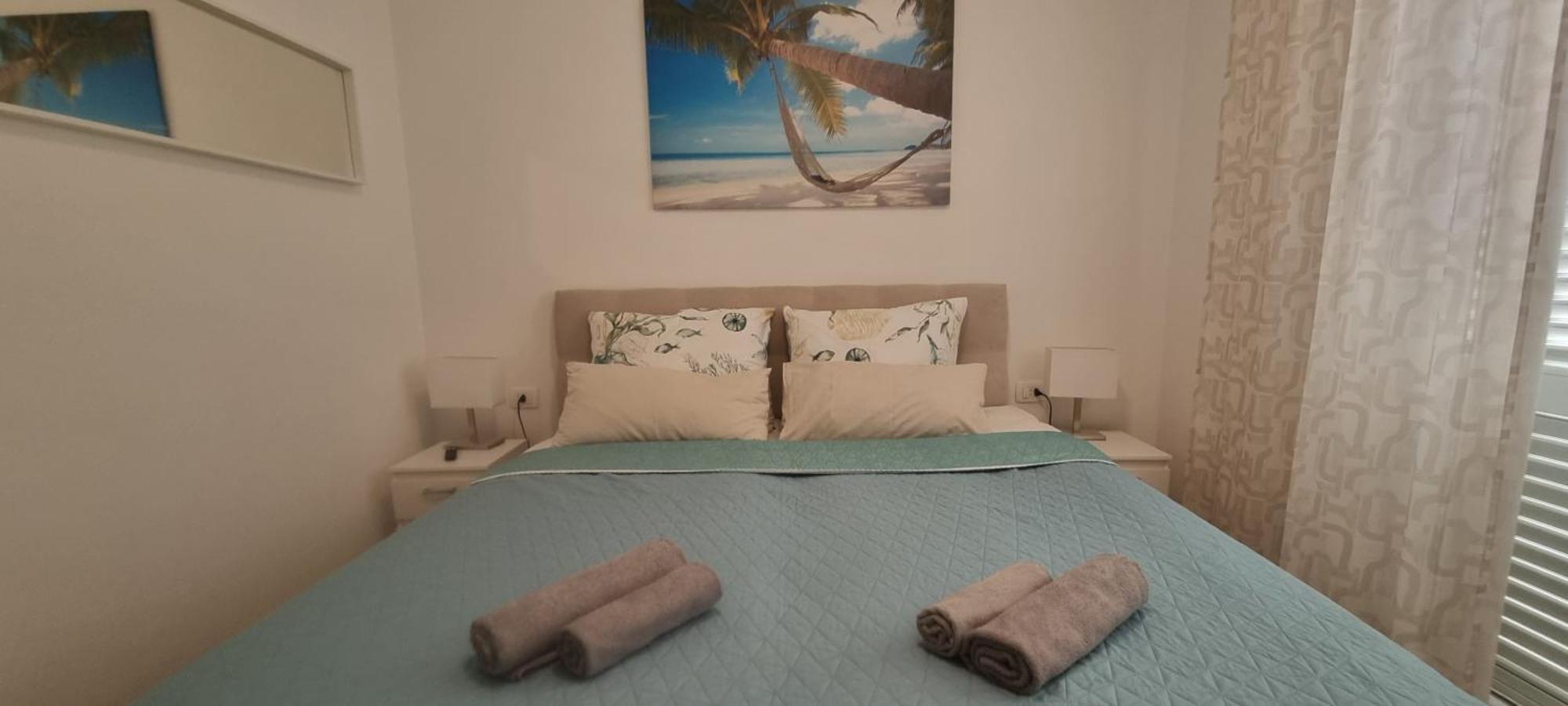 Deluxe Novalja Appartement Buitenkant foto